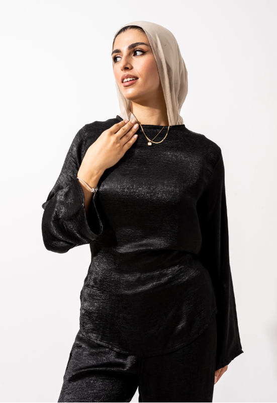 Black Silk And Spice Soiree Set