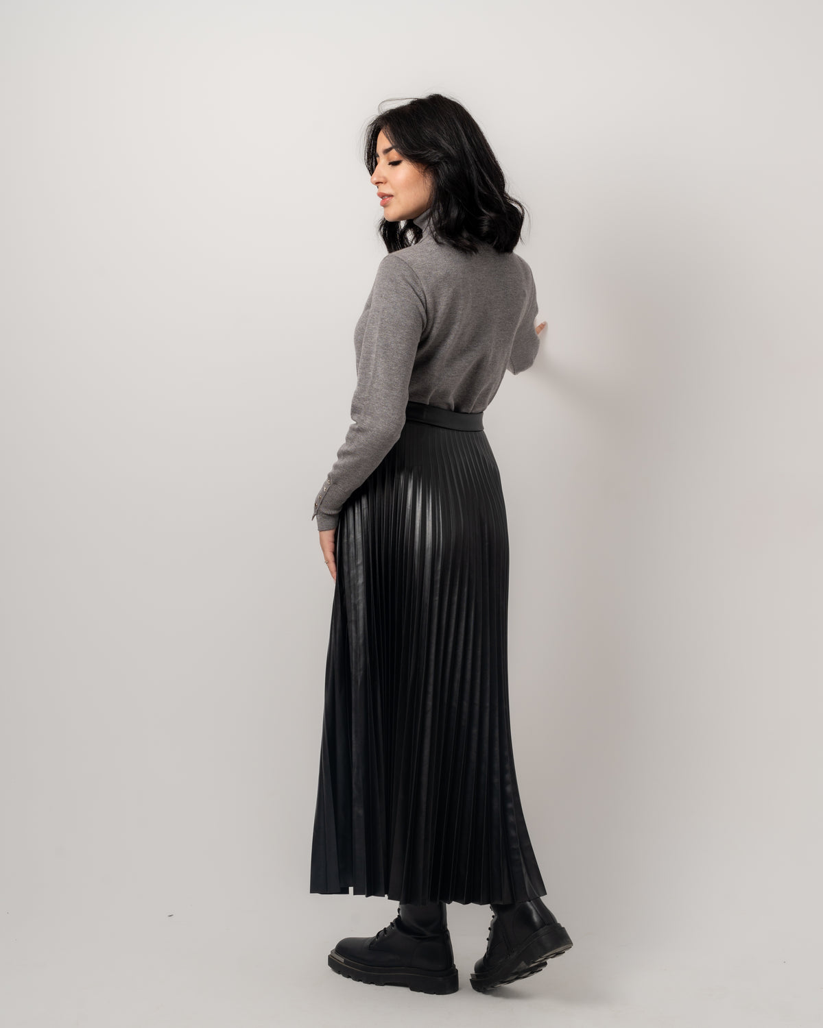 Grey Turtleneck Basic Pullover
