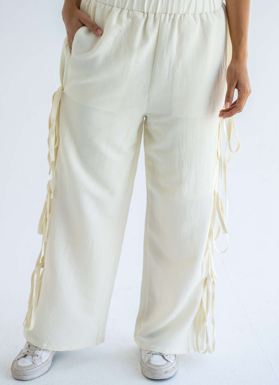Off White Bow Tie Blouse