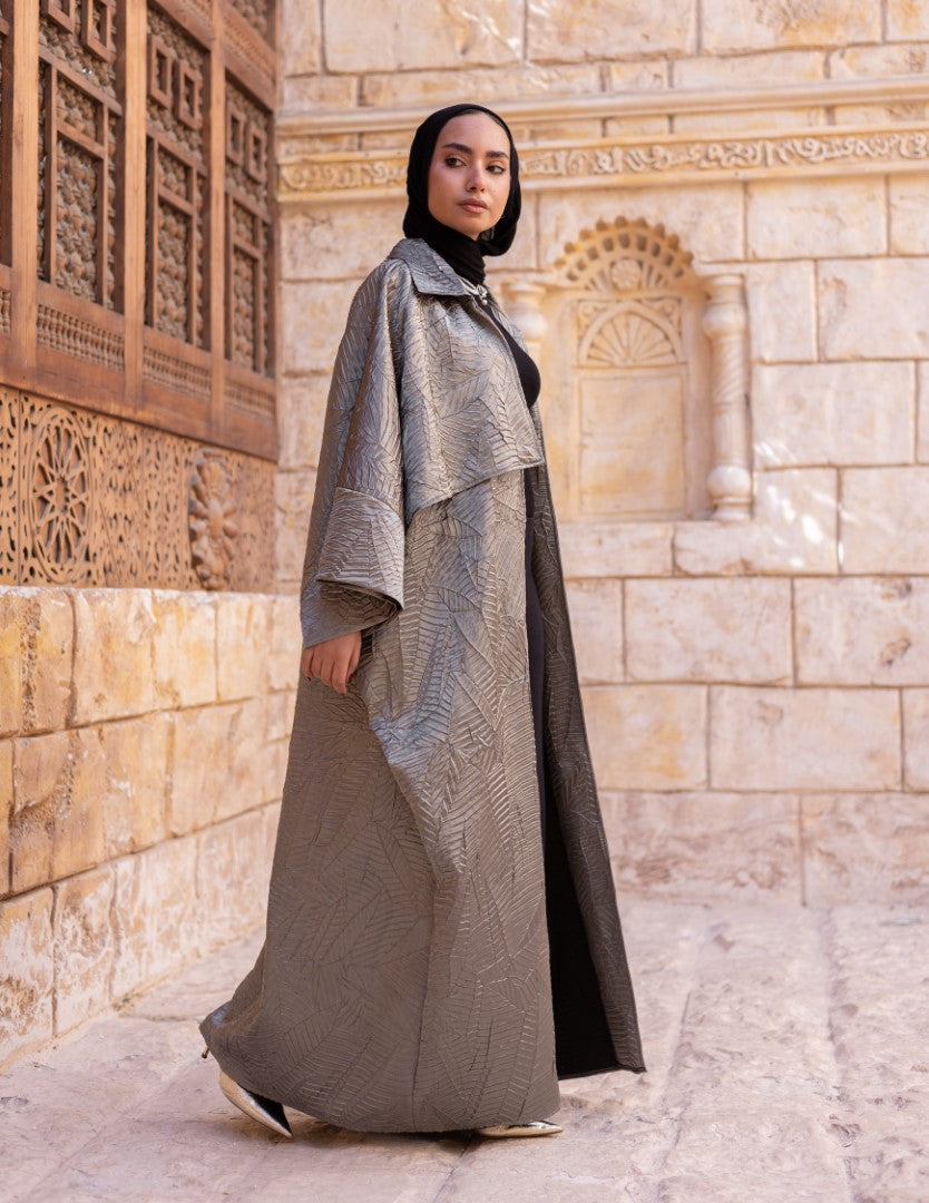 Nakhla Texture Cloak – Silver Taupe